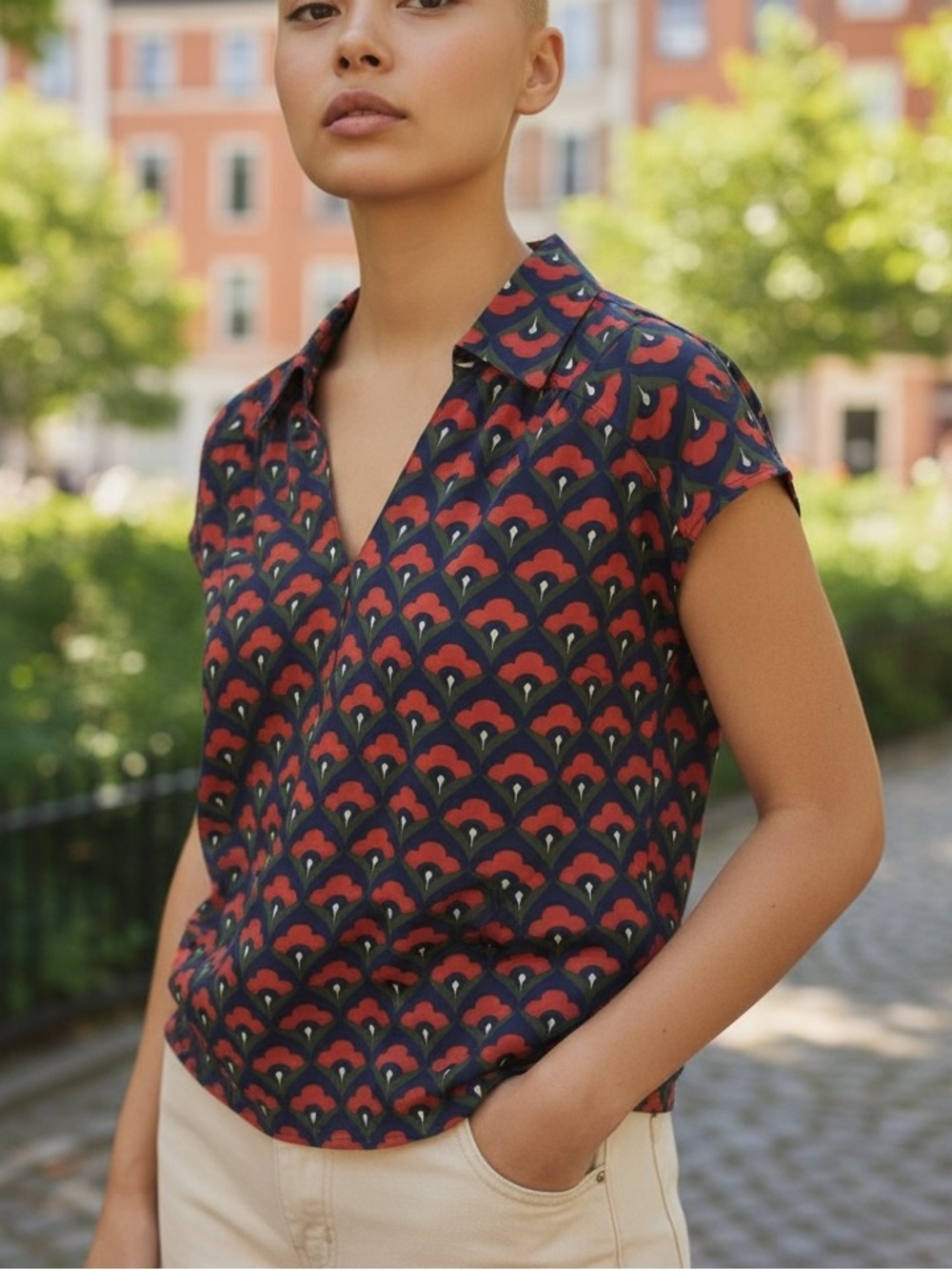 ModCloth Retro Red Navy Green Geometric Sleeveless Top Blouse Medium